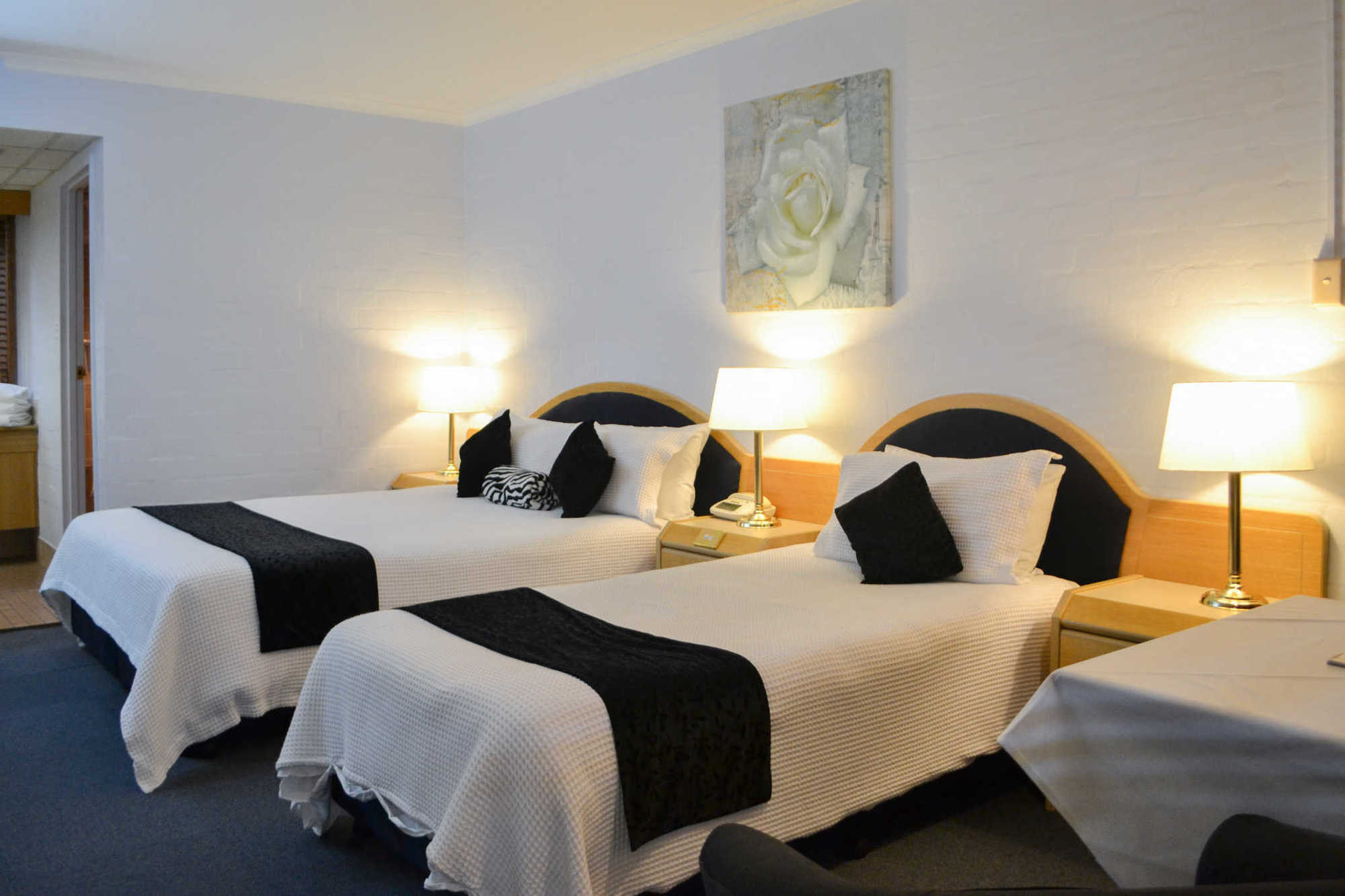 Capital Airport Motel Queanbeyan Zimmer foto