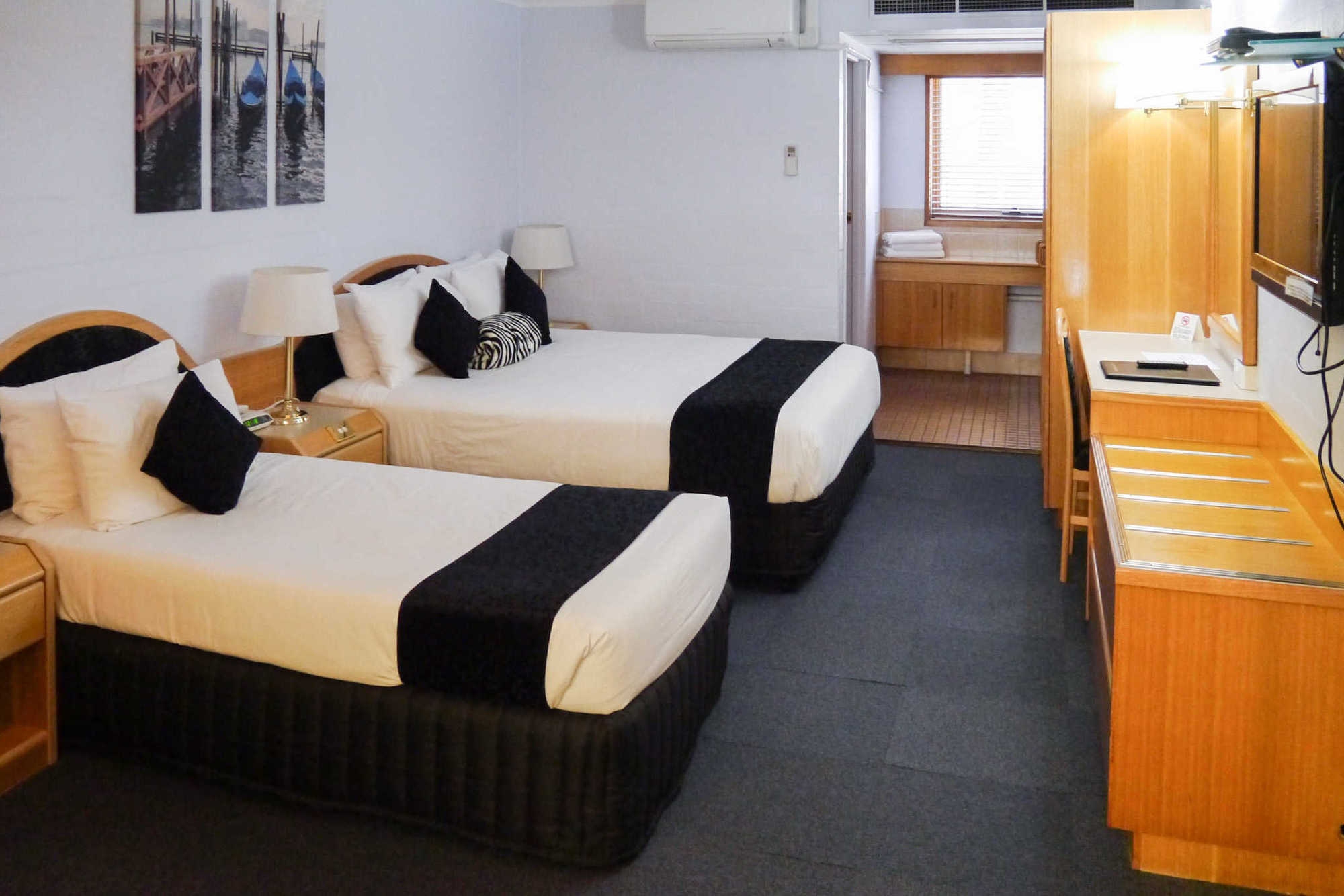 Capital Airport Motel Queanbeyan Zimmer foto